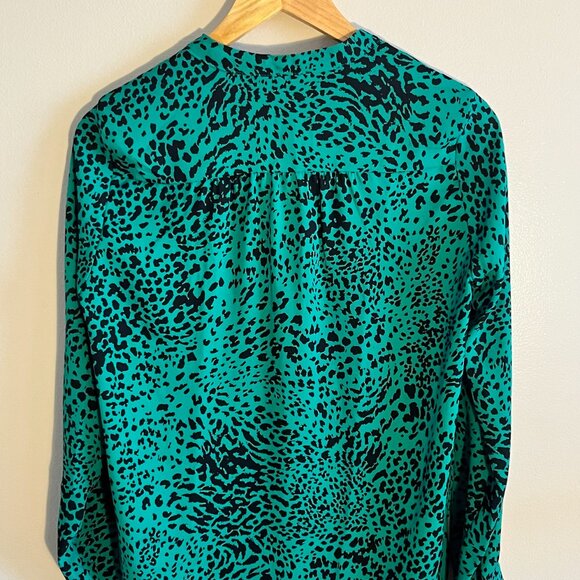 Patterned Flowy Blouse - Picture 3 of 4